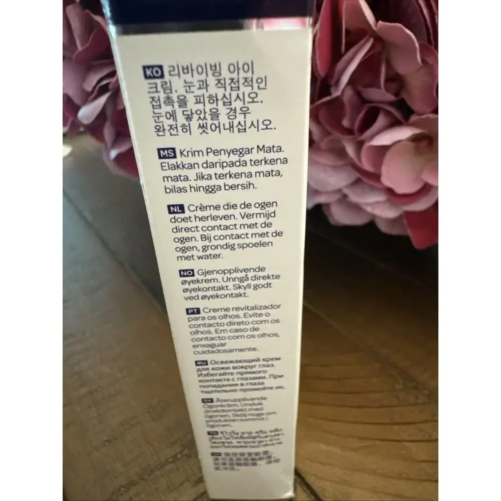 Elemis Peptide4 Eye Recovery Cream. Full Size, .5oz/15ml.